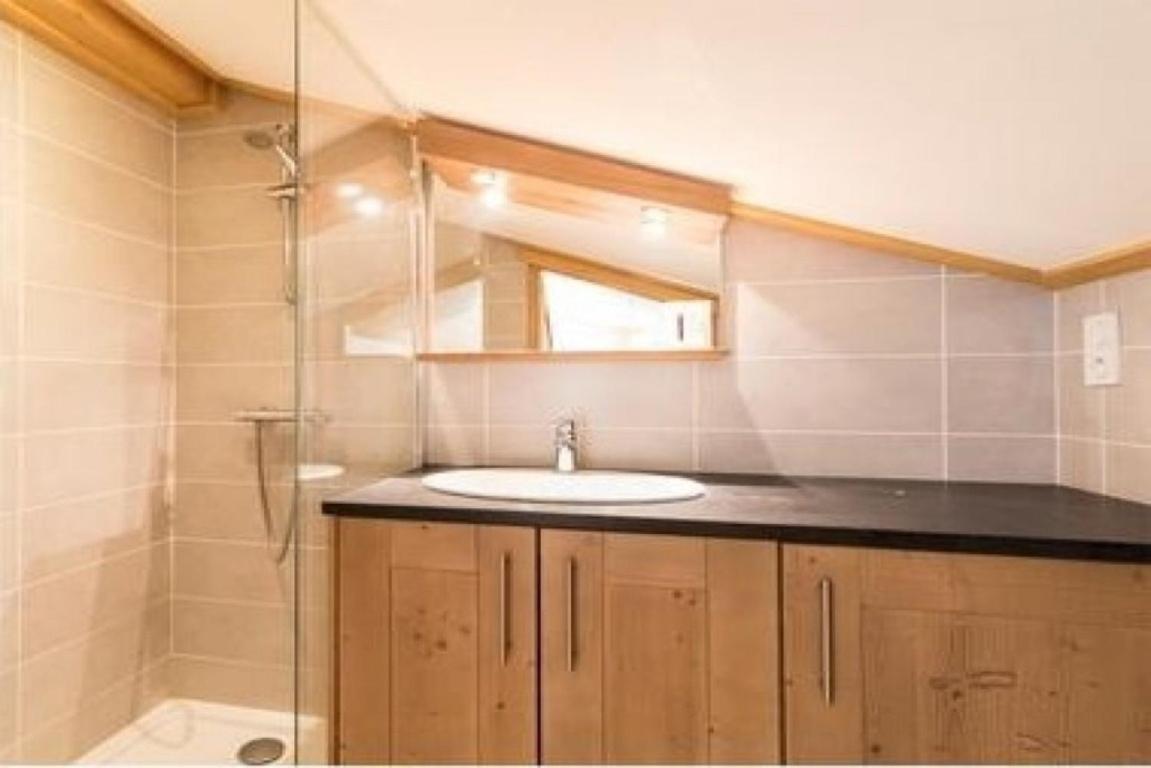 Modern 3 Bed Penthouse Apartment, Balcony & Garage, Close To Village & Ski Bus Samoëns Exteriör bild