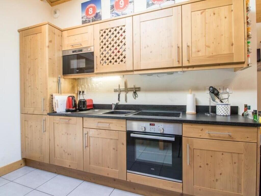 Modern 3 Bed Penthouse Apartment, Balcony & Garage, Close To Village & Ski Bus Samoëns Exteriör bild