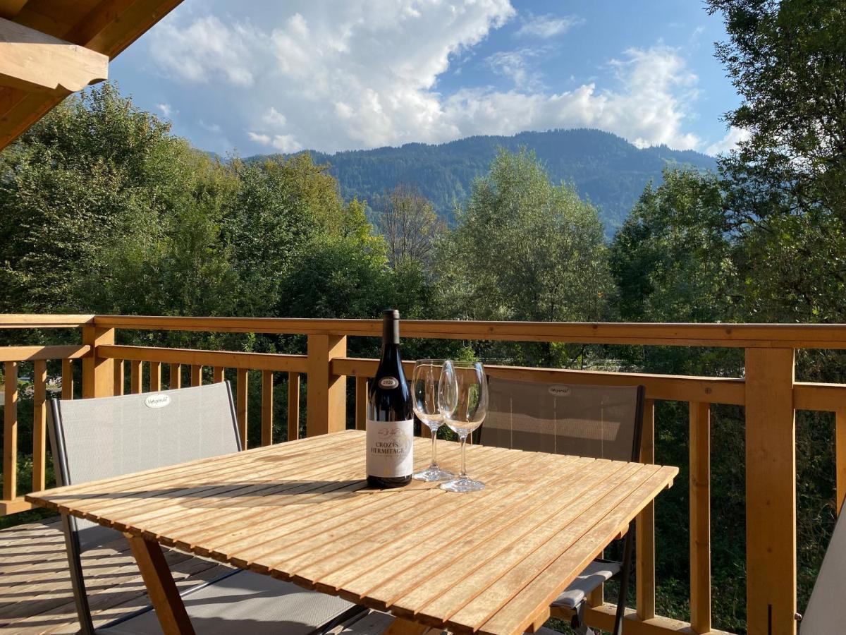 Modern 3 Bed Penthouse Apartment, Balcony & Garage, Close To Village & Ski Bus Samoëns Exteriör bild